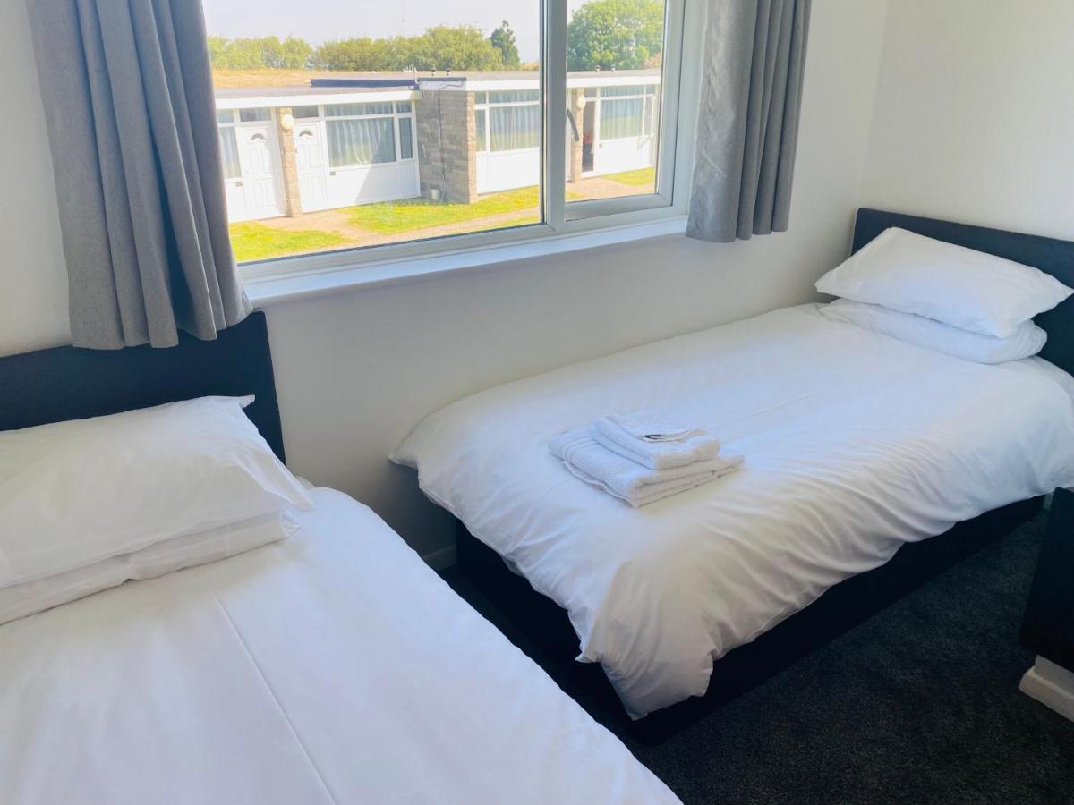 Ilfracombe Apartments Bagian luar foto