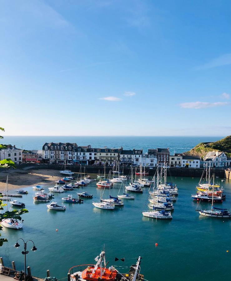 Ilfracombe Apartments Bagian luar foto